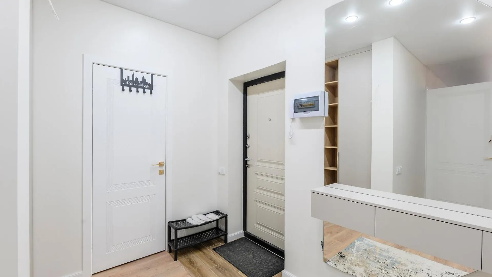 Apartment Стильная 2Х Комнатная Квартира В Жк Green City 122 Almaty Kazakhstan