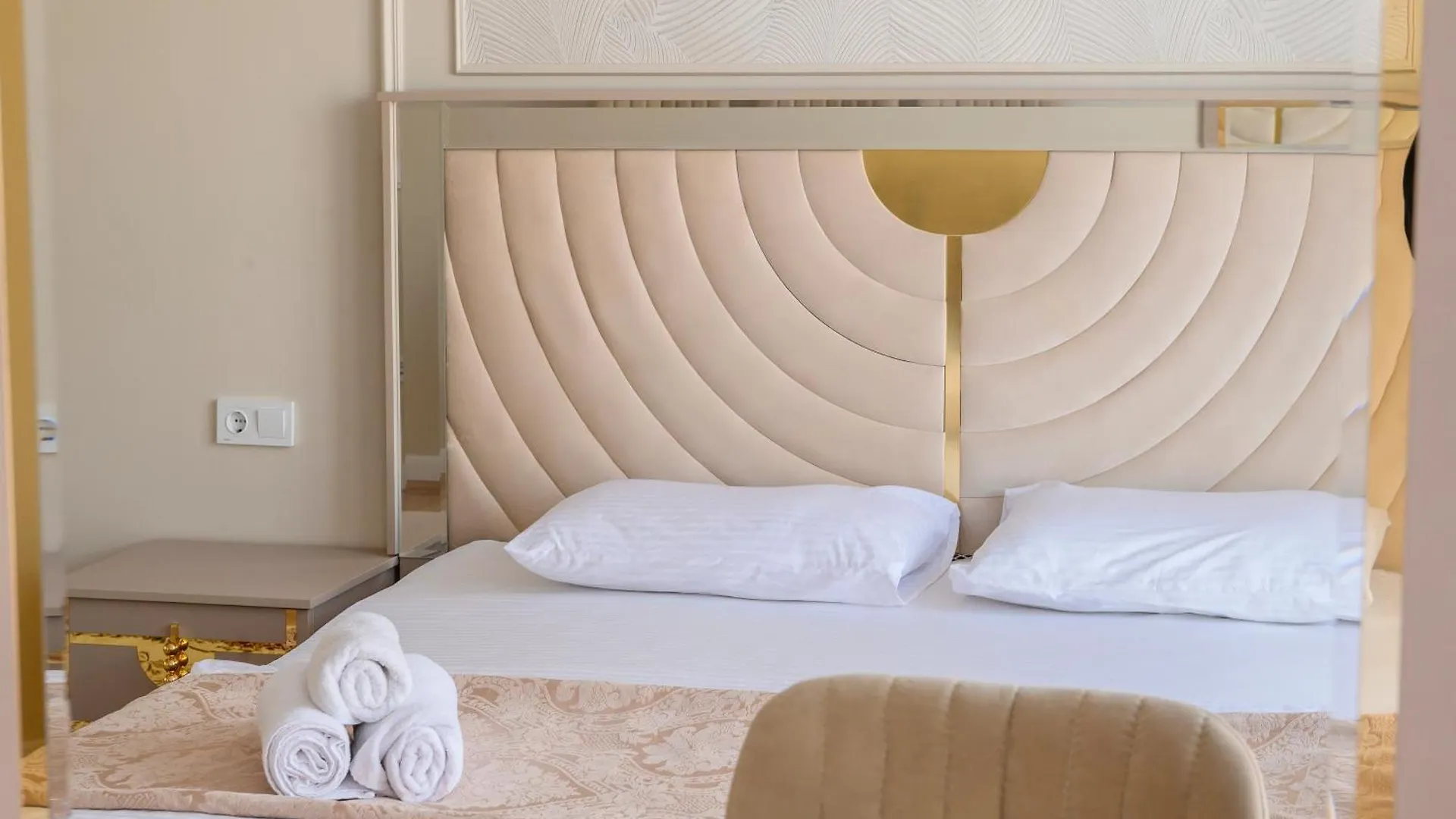 Стильная 2Х Комнатная Квартира В Жк Green City 122 Almaty Apartment
